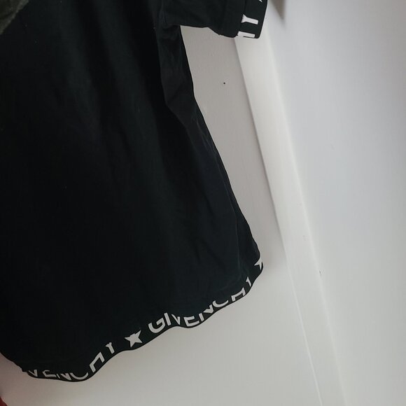 Givenchy shirt for men - Picture 3 of 5